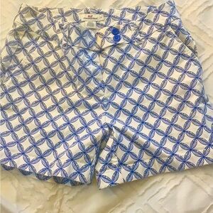Blue vineyard vines. Patterned Women's Shorts